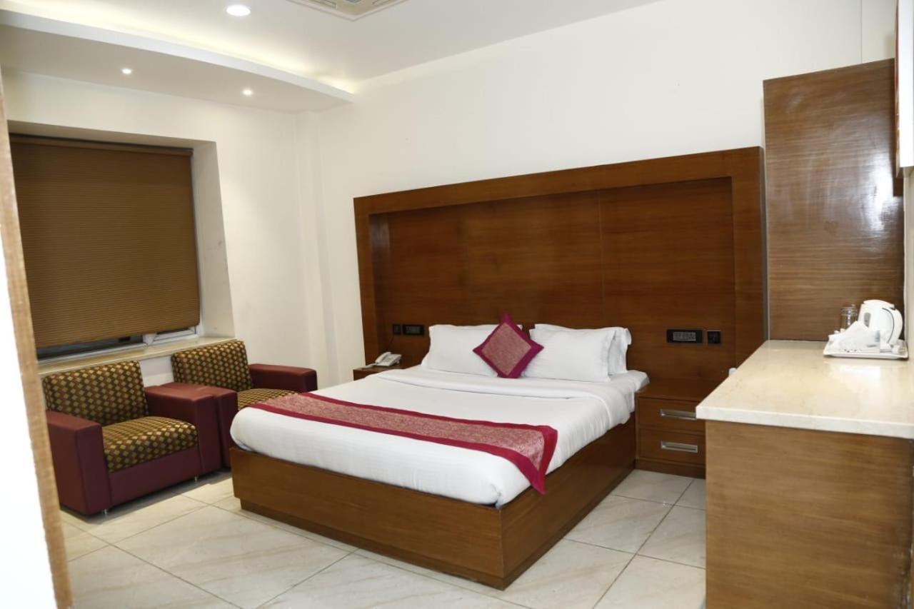 Hotel Pacific Roorkee Exterior foto